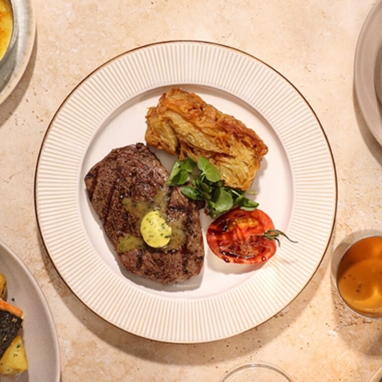 HERITAGE TOMATO & ROCKET SALAD* (VE) (GF)